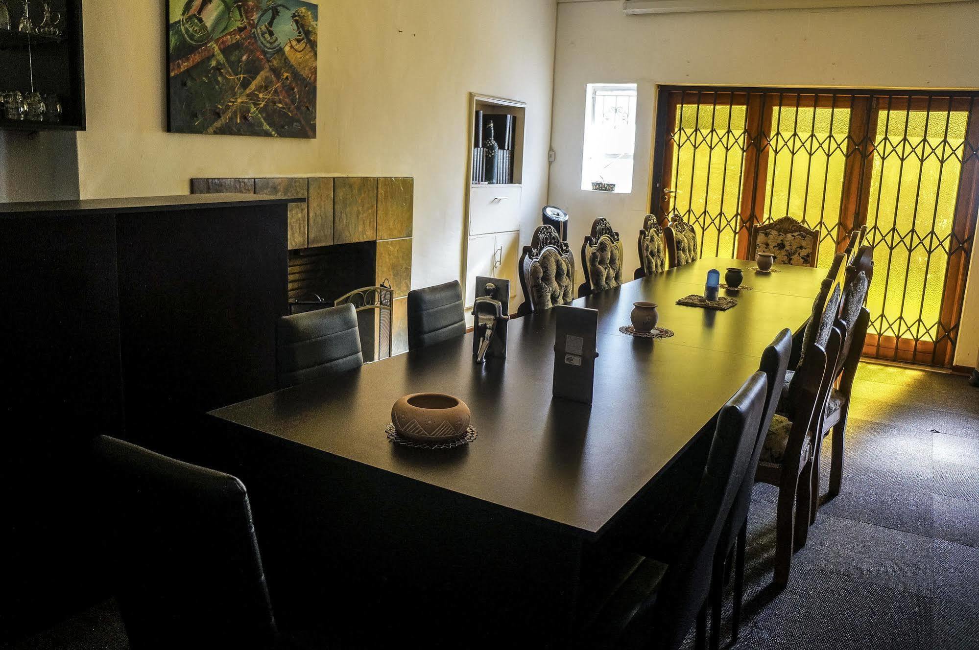Acn International Regency Lodge Kempton Park Exteriér fotografie