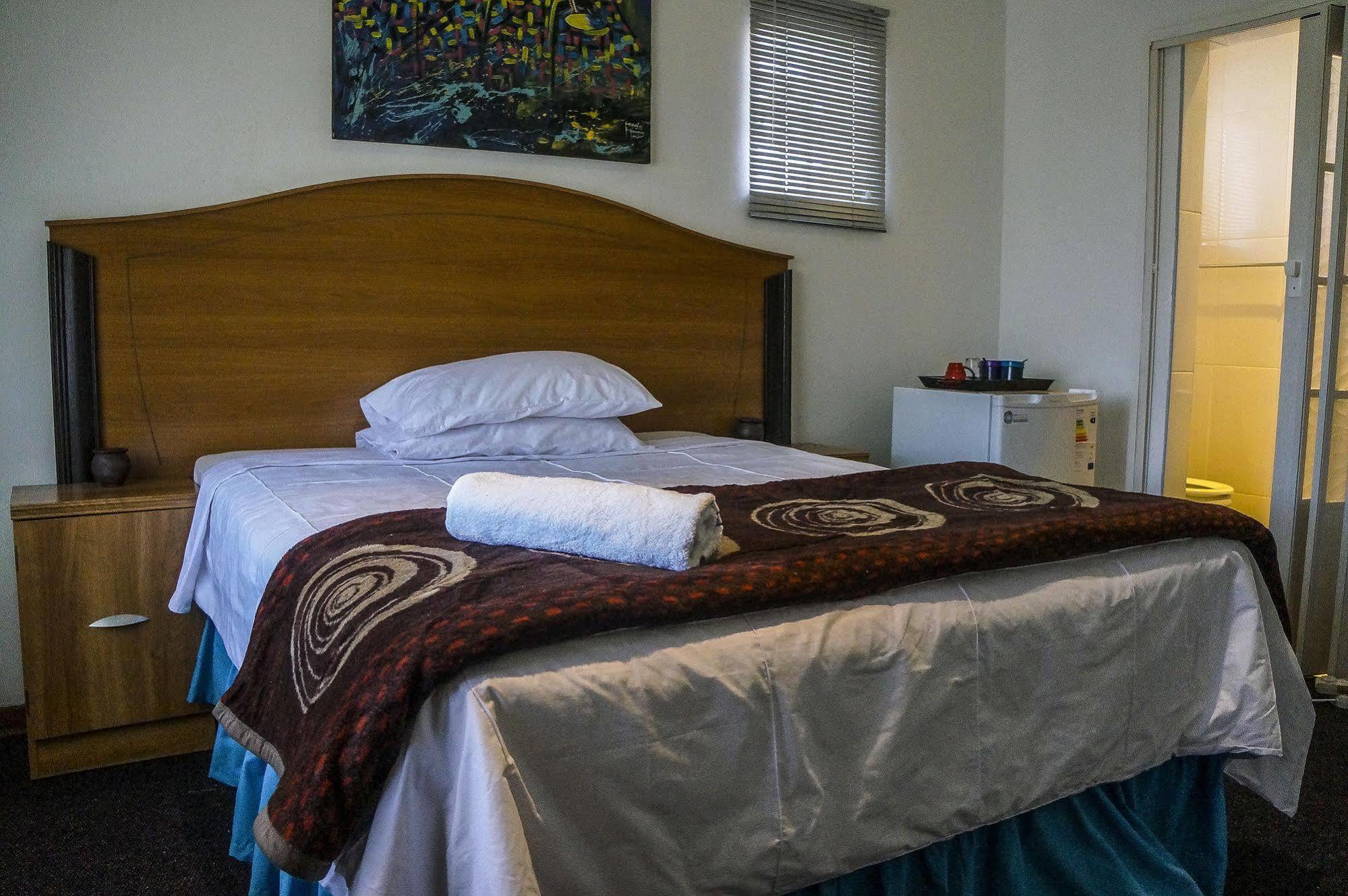 Acn International Regency Lodge Kempton Park Exteriér fotografie