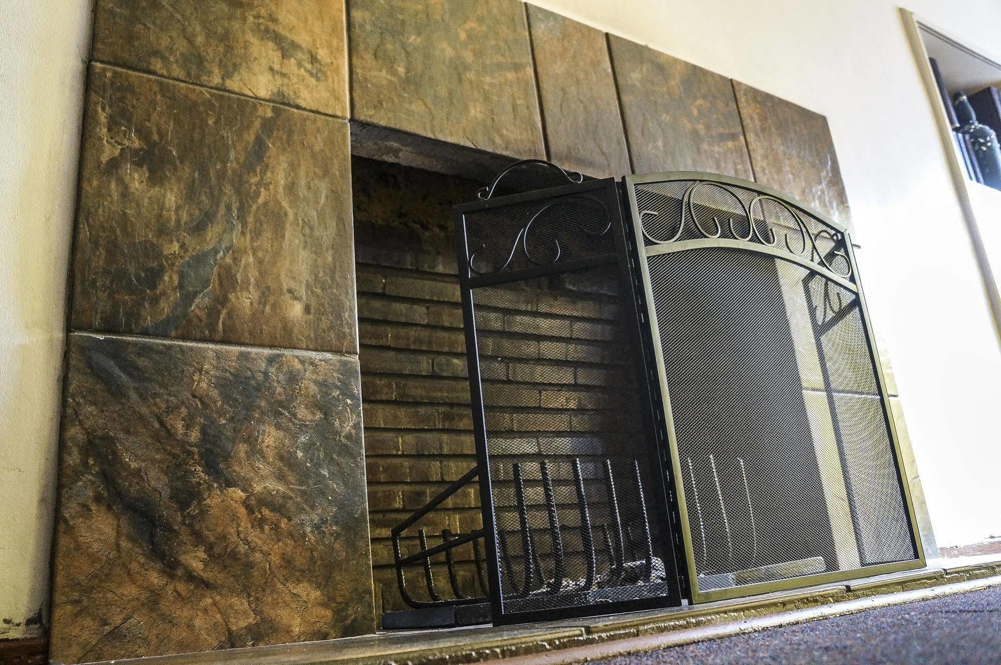 Acn International Regency Lodge Kempton Park Exteriér fotografie